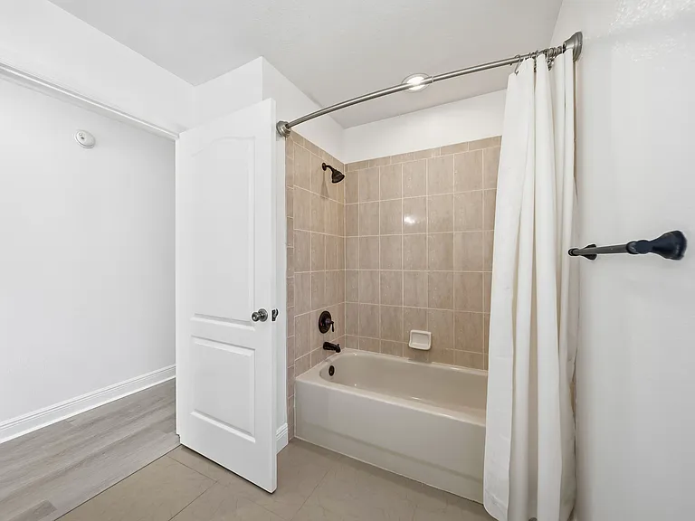 1730 Canoe Dr — Photo 24