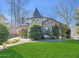 45 Knollwood Ave, Huntington, NY 11743