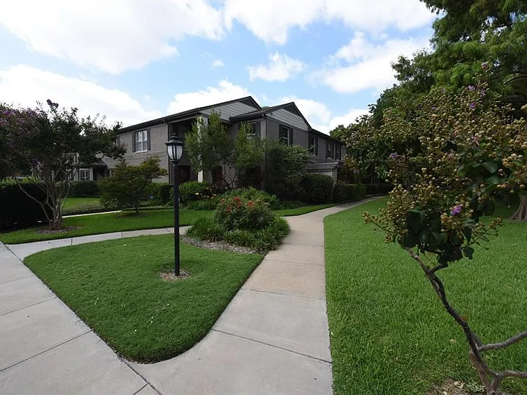 6357 Oriole Dr — Photo 13