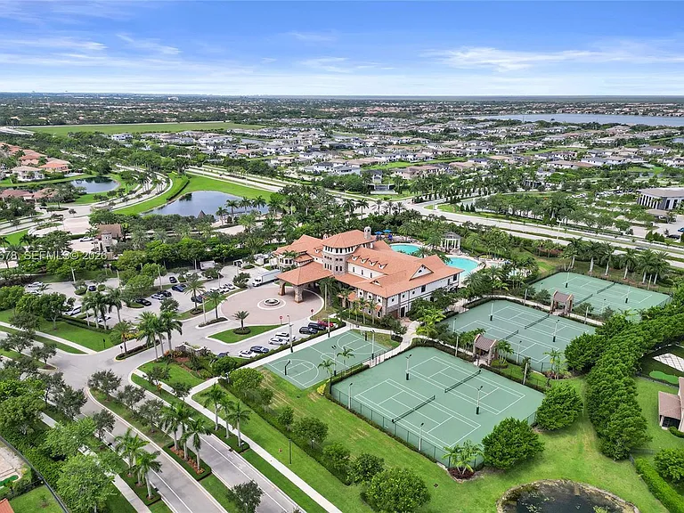 10340 Lake Vista Ct — Photo 107