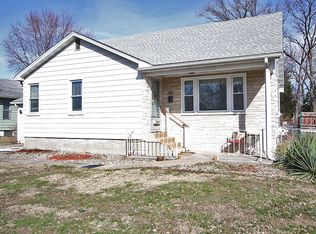 109 W 2nd St, Hartford, IL 62048