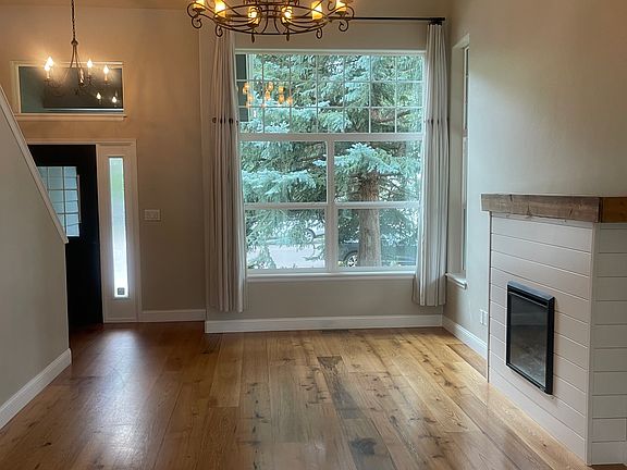 2nd image of 103 Rabbit Rd