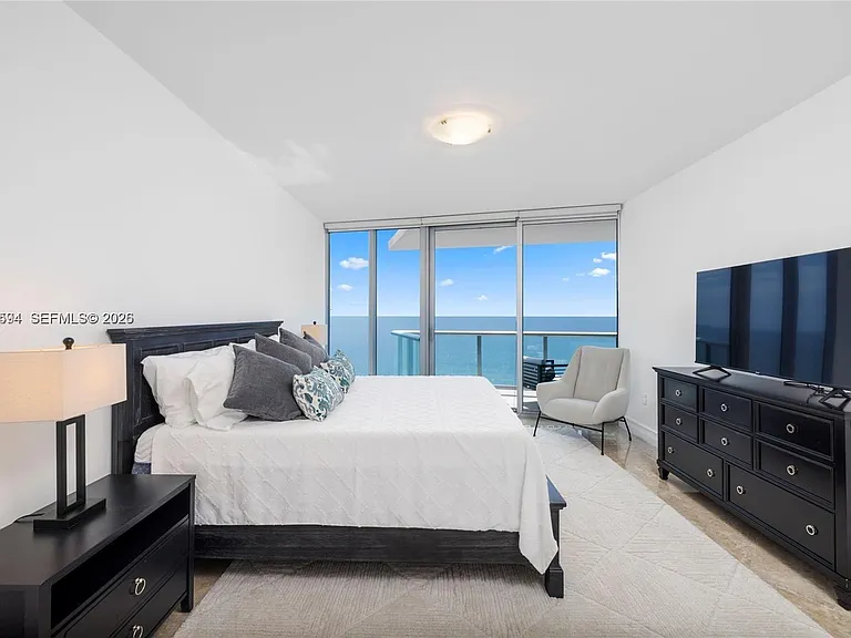17001 Collins Ave #2807 — Photo 2