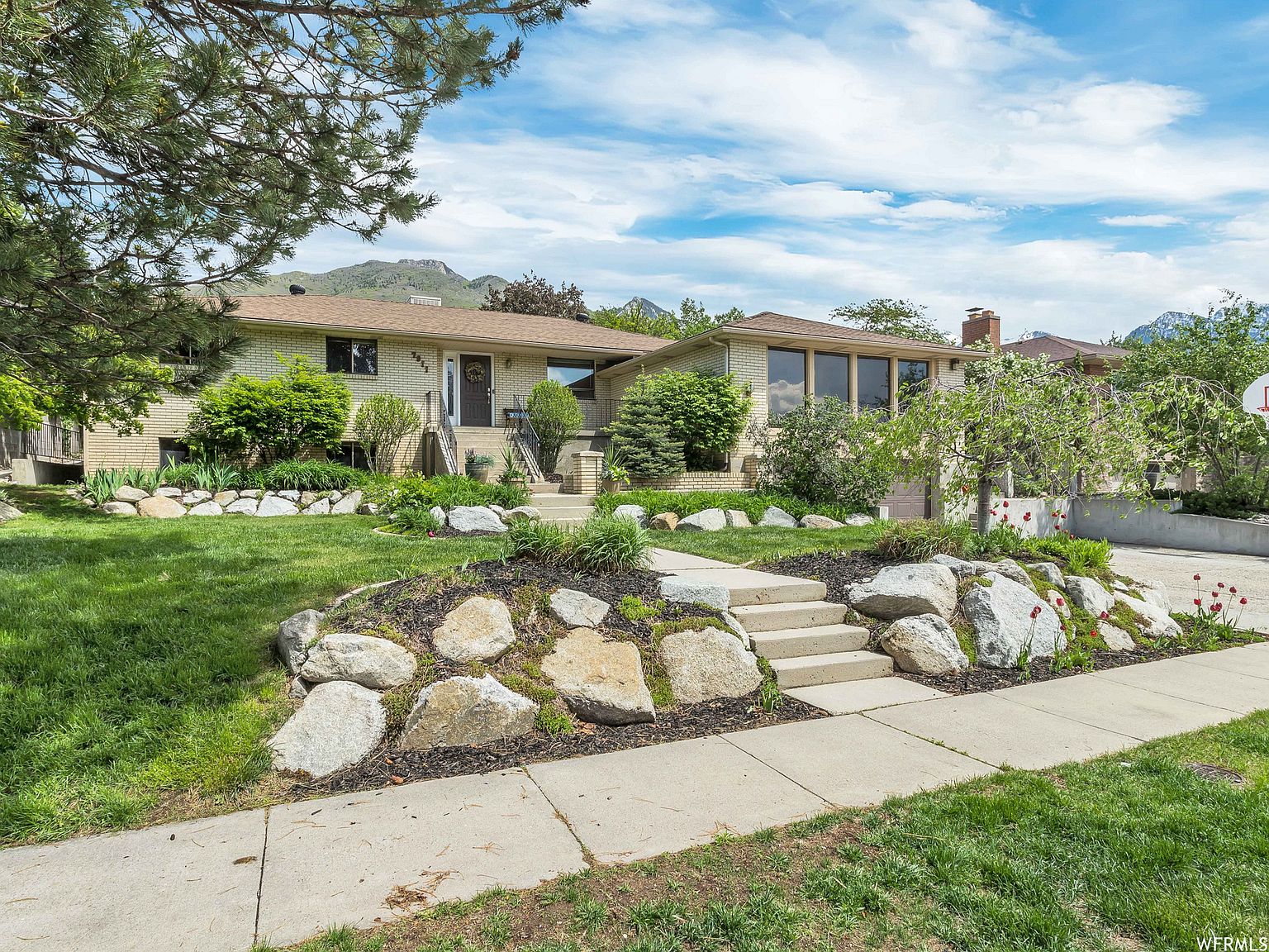 7911 S Willowcrest Rd, Cottonwood Heights, UT 84121 MLS 1880202 Zillow