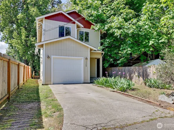 1260 Ridgeway Place E, Port Orchard, WA 98366