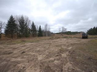 2556 Howard Rd, Petoskey, MI 49770