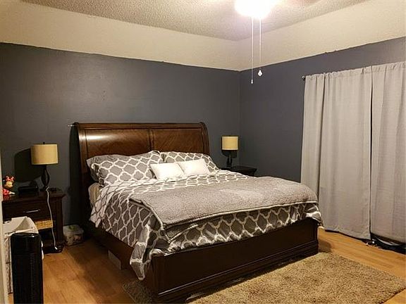 4th image of 1600 English Colony Dr