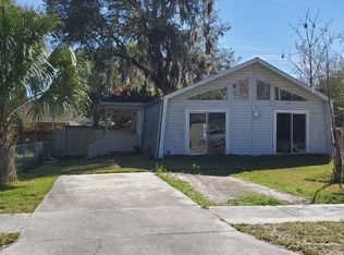 4613 E Temple Heights Rd, Tampa, FL 33617