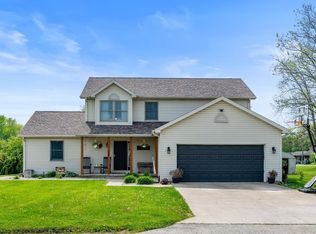 398 S Woodlawn St, Parker City, IN 47368