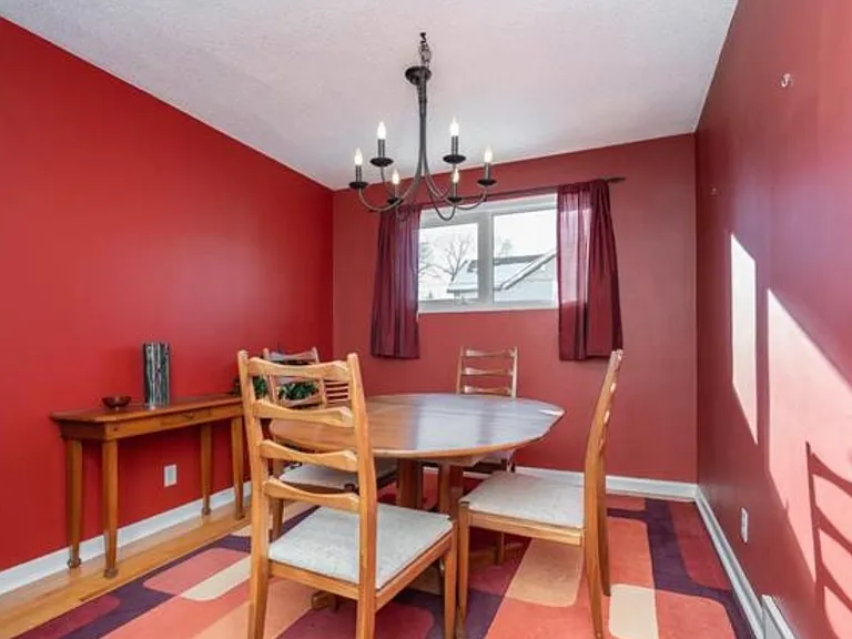 742 Ashburn St #1 — Photo 6