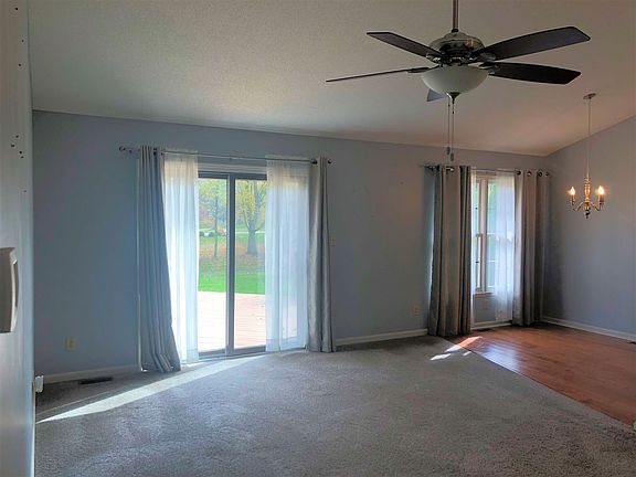 3rd image of 480 Settlers Ln