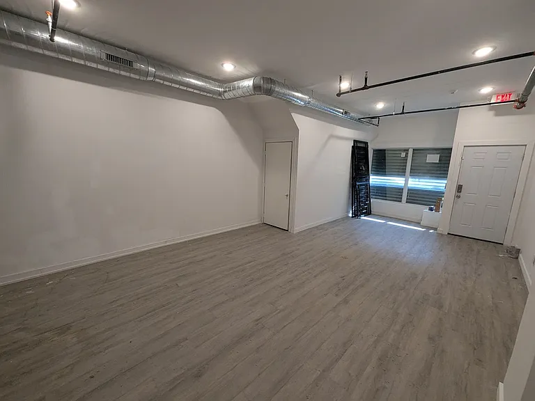 6612 Rising Sun Ave — Photo 3
