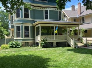 1232 Hinman Ave #3, Evanston, IL 60202