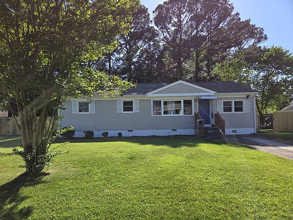 2nd image of 217 Greenwood Ln