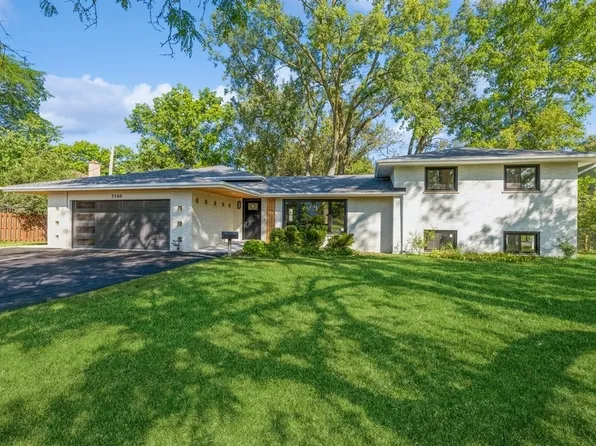 3360 Thornwood Ave, Glenview, IL 60026