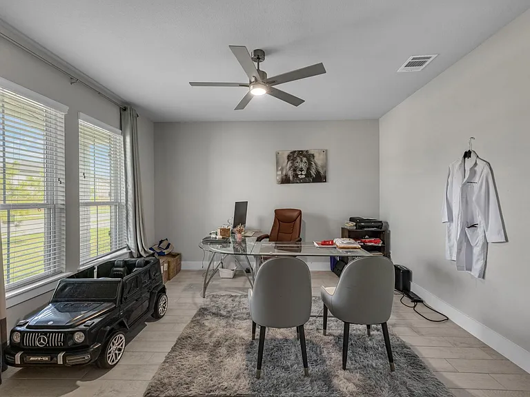 1569 Sunrise Gables Dr — Photo 35