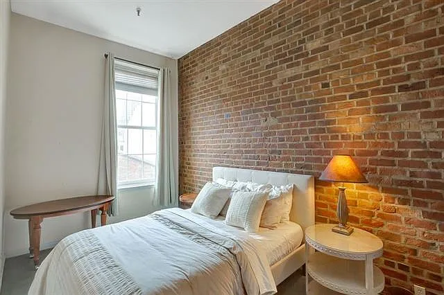 525 Conti St #4 — Photo 9