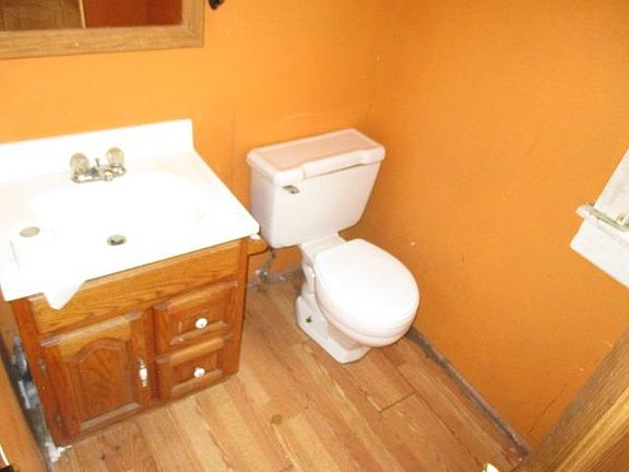 4th image of 6006 McGregor Ave