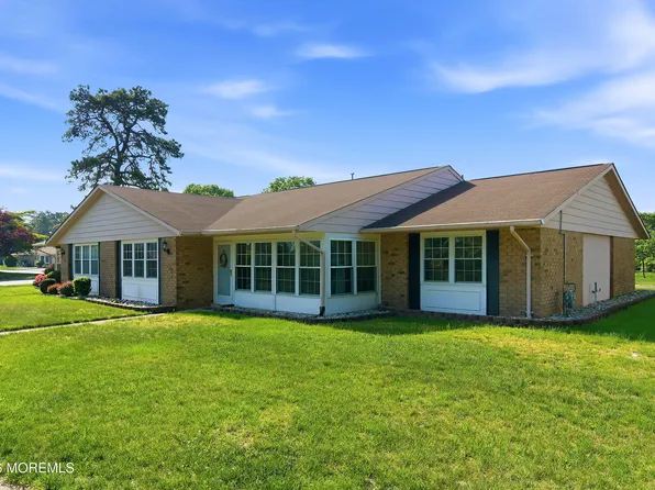 76B Buckingham Drive, Manchester, NJ 08759