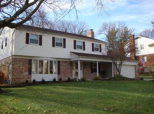 737 Woodfield Dr, Cincinnati, OH 45231