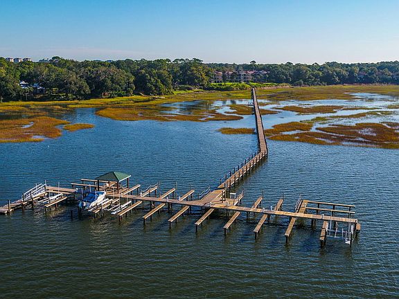 2nd image of 5063 First Coast Hwy #301