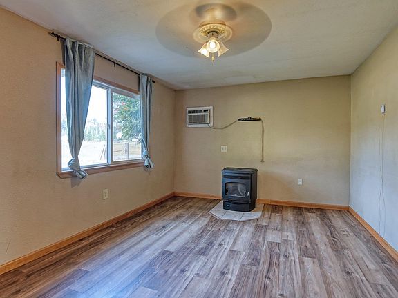 5th image of 22320 E Dalke Ave