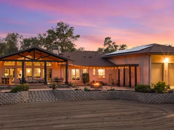 7021 Horseshoe Bar Rd, Loomis, CA 95650
