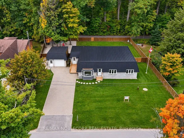 3914 Rosemary Ln, Innisfil, ON L9S 2L6