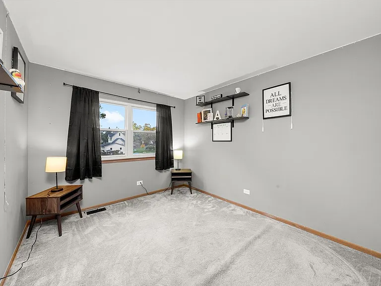 5332 W Mulberry Ln — Photo 11