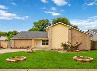 15719 Amapola Dr, Houston, TX 77083