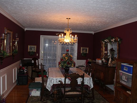 3rd image of 1773 Heathrow Dr