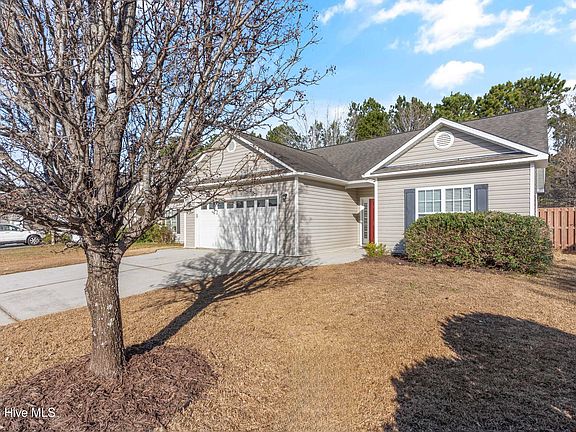 2nd image of 423 Vallie Lane