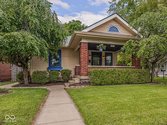 4th image of 2640 Allen Ave