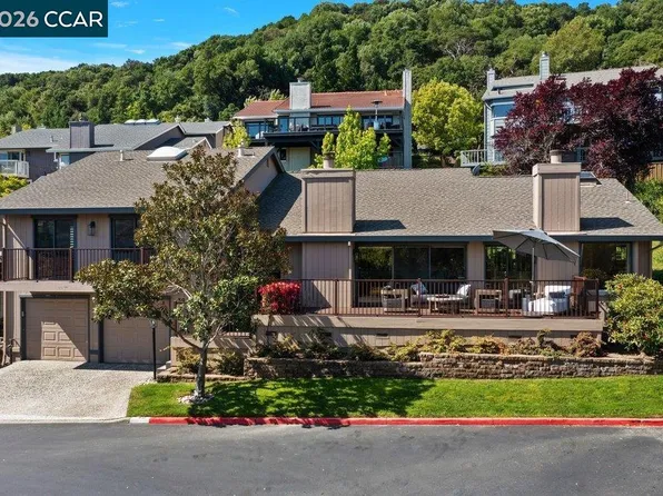 39 Sea Pines St, Moraga, CA 94556