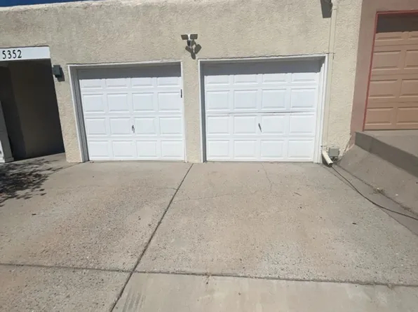 5352 Thomas Pl NE, Albuquerque, NM 87111