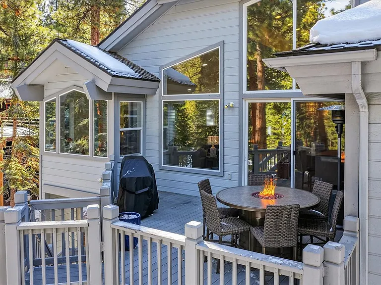 1264 Hidden Woods Dr — Photo 4