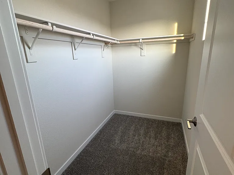 9960 Lost Horse Ave — Photo 11