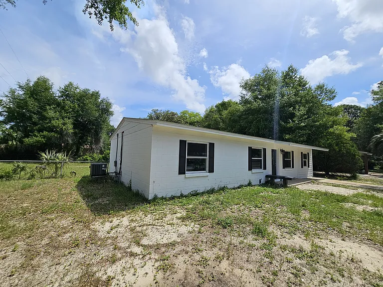 200 Spencer Dr — Photo 48