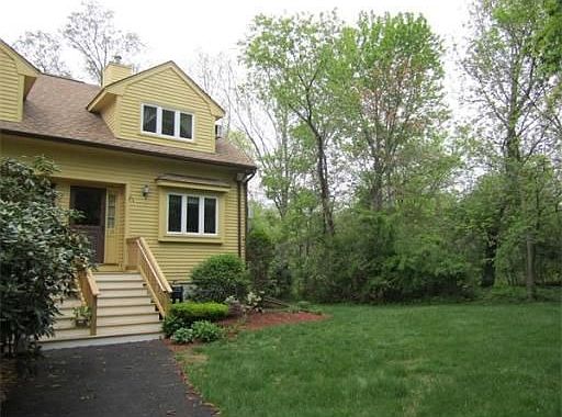 1st image of 15 Casablanca Ct
