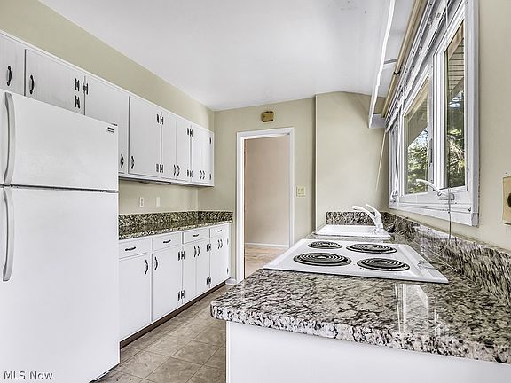 4th image of 12777 Manchester Dr