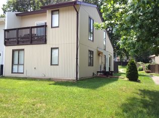 201 Greenfield Ct, Sterling, VA 20164