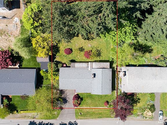 2nd image of 10415 130th Ave NE