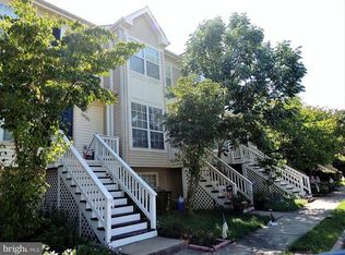 14143 Autumn Cir, Centreville, VA 20121