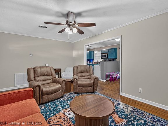 5th image of 3215 S 18th St