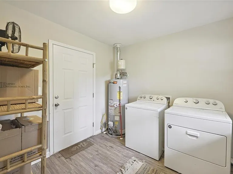 4142 Blackhawk Dr — Photo 15