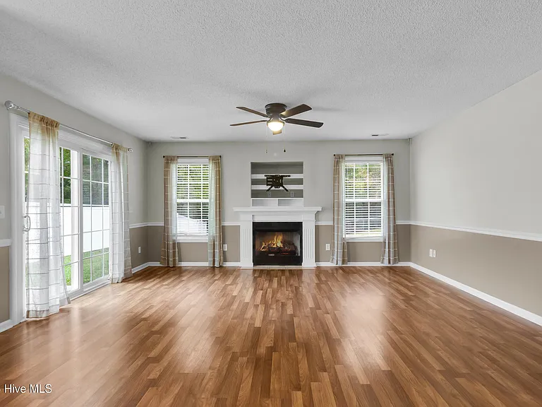 123 Luke Ct — Photo 14