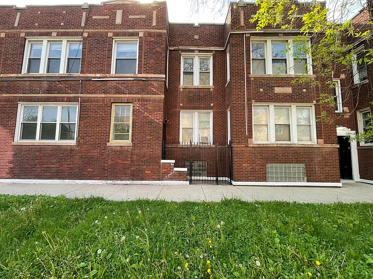 2006 N Laporte Ave #1 — Photo 1