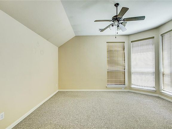 5th image of 7902 Westover Dr