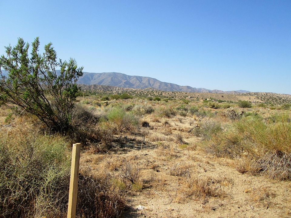 2nd image of 0 Fort Tejon Rd