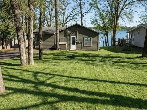 4865 102nd Ave, Clear Lake, MN 55319